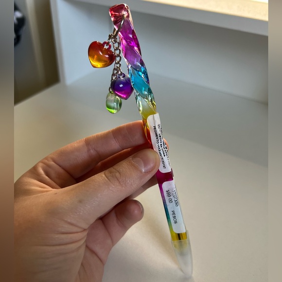 Colorful Rainbow Pen with Charms - Picture 2 of 7